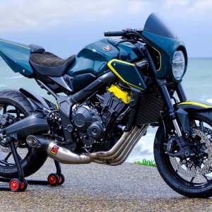 Honda-CB650R-custom-Hedicion-Motor-Sport-Spain-03-scaled.jpg