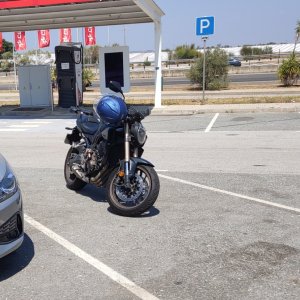 Small stop for refuelling